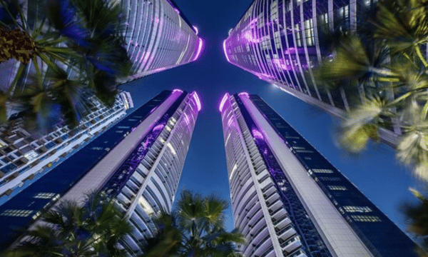 paramount hotel in dubai