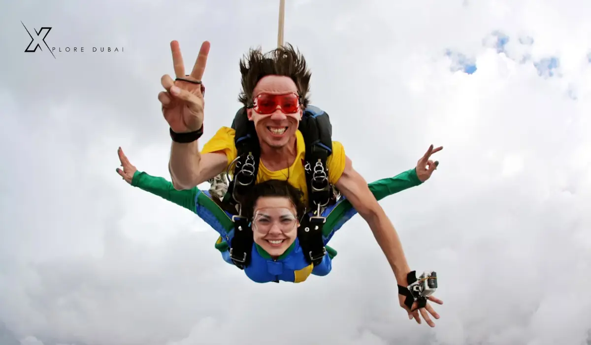 How much does it cost for skydiving in Dubai